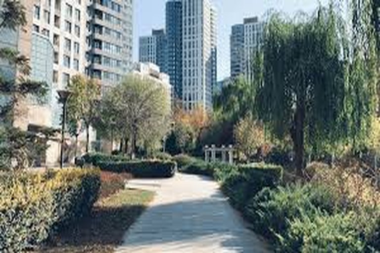 Researchers highlight the nutritional risks of ultra-processed foods as UK consumption hits record levels