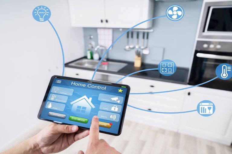 Tech volunteers partner with libraries to provide free coding clubs for youth in rural areas